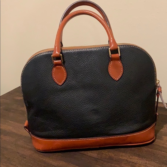 Dooney & Bourke Pebble Grain Zip Zip Satchel - Picture 4 of 10